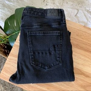 American Eagle Super Hi-Rise Jegging